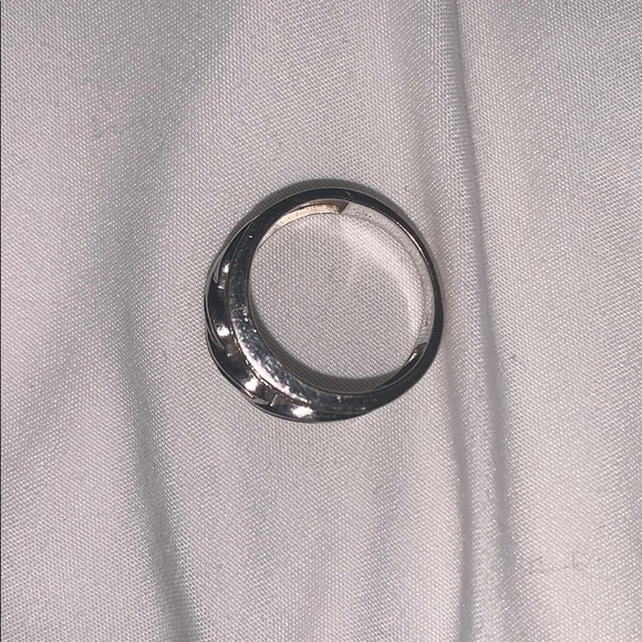 silver chunky ring - Picture 2 of 6